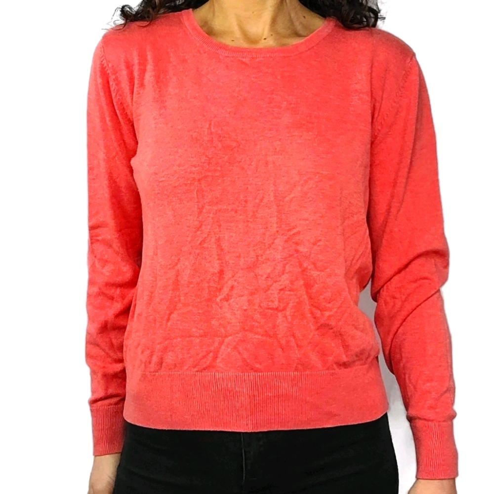 H&M Basic Coral Sweater Size Large